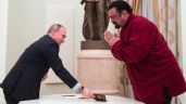 Hollywood en shock: Vladimir Putin condecora al actor Steven Seagal con este gesto