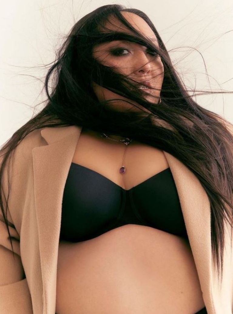 Michelle fue muy criticada por posar con poca ropa