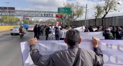 (VIDEO) Tómalo en cuenta: Manifestantes bloquean acceso a la Terminal 1 del AICM; esto exigen