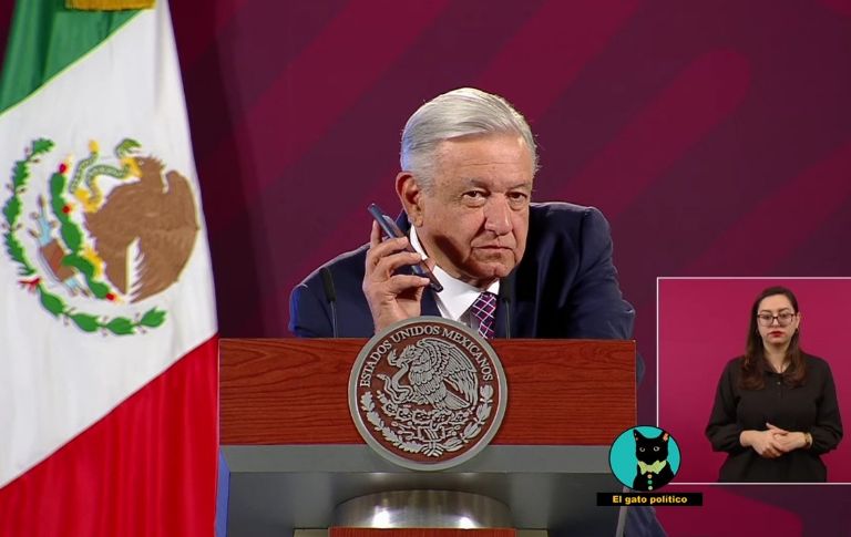 AMLO defiende al AIFA en su 'mañanera'. Foto: Gobierno de México