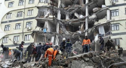 Tras fuerte sismo, Siria pide ayuda a la Unión Europea; Gobierno de Turquía reconoce errores en rescate