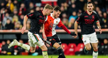 Santiago Giménez marca gol, anota su penalti y el Feyenoord avanza en la Copa de Países Bajos