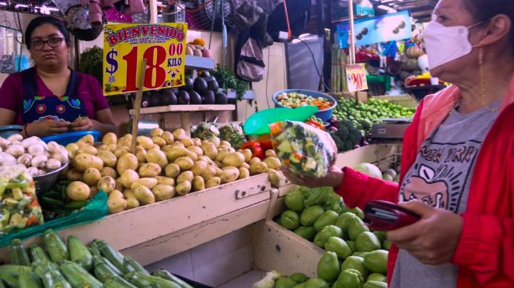 No da tregua: Inflación en México llega a 7.9%; huevo alcanza los 50 pesos por kilo