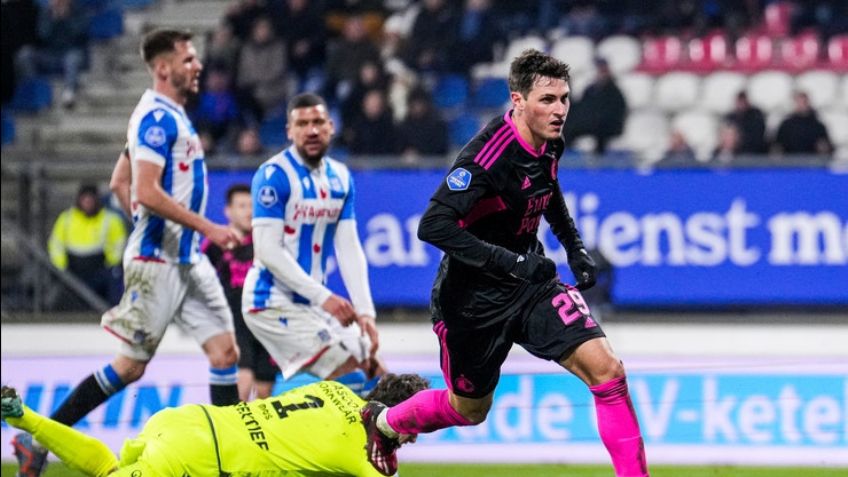 Nuevo gol de Santiago Giménez le da el pase al Feyenoord en la Copa de Países Bajos (VIDEO)