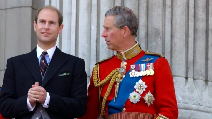 Rey Carlos III ya tiene un hermano favorito: Da este 'asenso' a Eduardo tras desalojo de Andrés