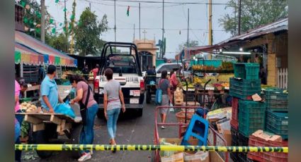 Cargador de verdura es asesinado a balazos por desconocidos en tianguis de Veracruz