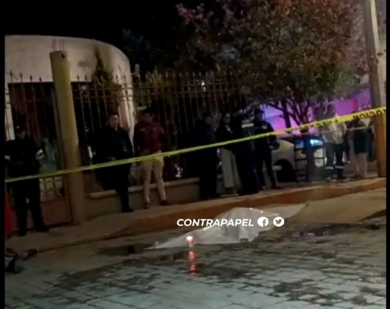 Asesinan a una mujer en calles del Edomex. Foto: Twitter