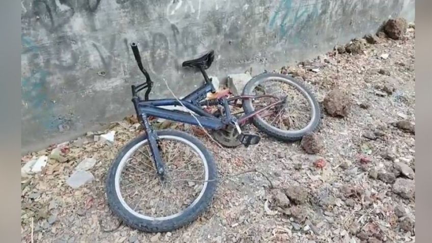 Personas armadas terminan con la existencia de un joven que viajaba en una bicicleta en Iguala