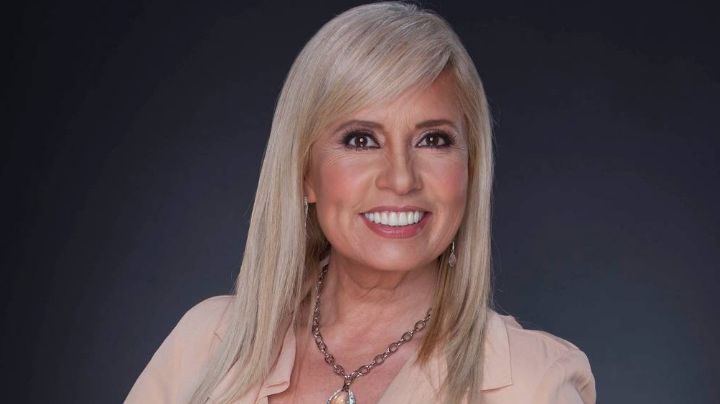 Tras dejar Televisa, Carla Estrada se iría a 'Sale el Sol'; despedirían a productor de 'VLA'