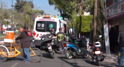 Fuerte impacto: Abuelita es atropellada por un motociclista en la alcaldía Venustiano Carranza