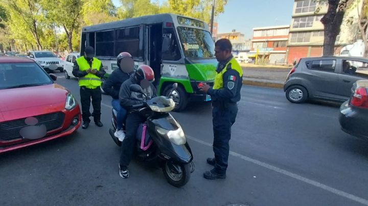 Tras caso de motociclista circulando con bebé, en CDMX implementan operativos en Azcapotzalco