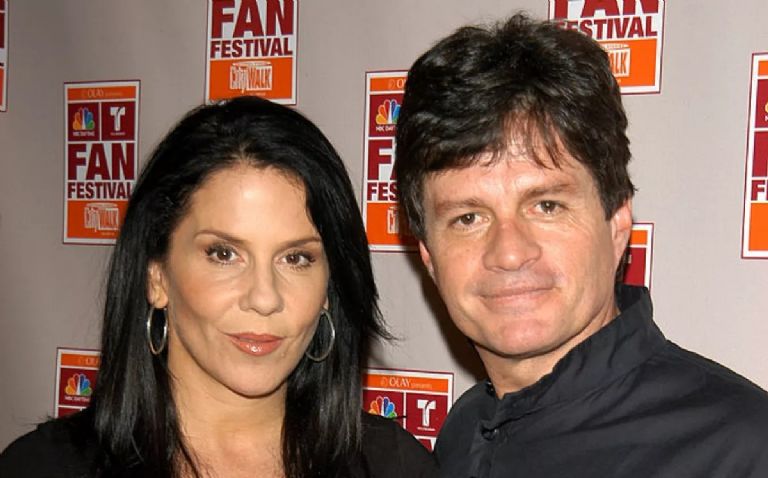 En 2011, Rebecca Jones se divorció de Alejandro Camacho. Foto: Internet