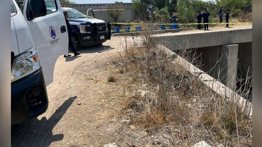 Encuentran dos cadáveres putrefactos dentro de un canal de aguas negras en Hidalgo