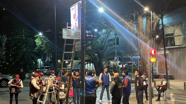 Adiós a la contaminación visual, clausuran pantallas publicitarias irregulares en la Miguel Hidalgo