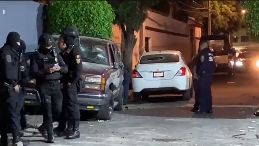 VIDEO: Fiesta infantil se convierte en pelea campal en Xochimilco; dos detenidos y autos destruidos