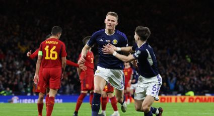 Escocia da la sorpresa en las eliminatorias para la Eurocopa al vencer a España en una gran exhibición