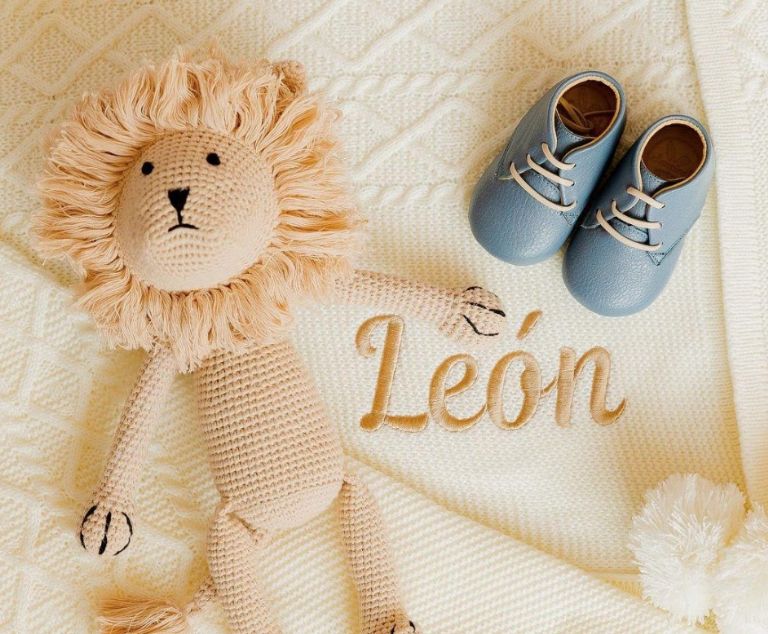 Instagram @cynoficial