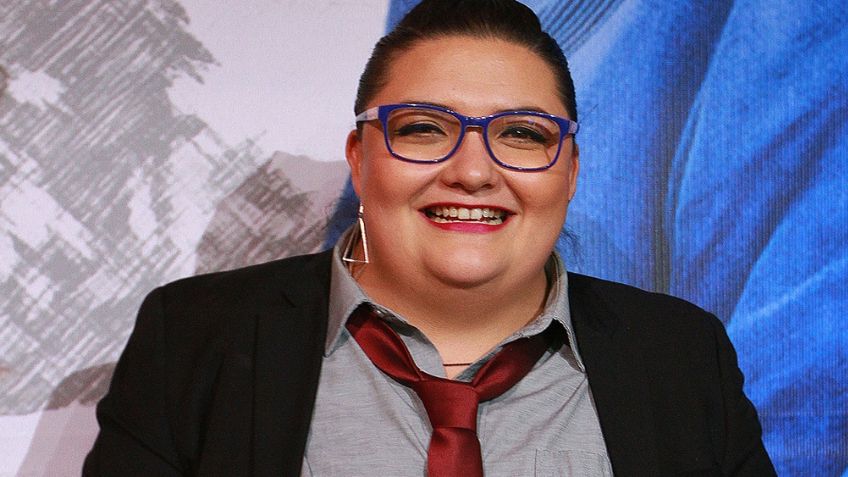 Tras salir del clóset, famosa actriz de Televisa confirma romance con cantante y así la presume