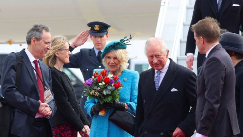 VIDEO: Luego de evitar Francia por las protestas, Carlos III llega a Alemania; es su primer viaje oficial