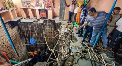 VIDEO: Fiesta religiosa en India termina en tragedia; colapsa templo dejando a 13 personas sin vida