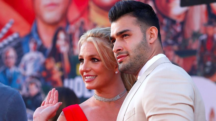 ¿Problemas en el paraíso? Britney Spears viaja a Hawaii sin su esposo Sam Asghari y su anillo de bodas