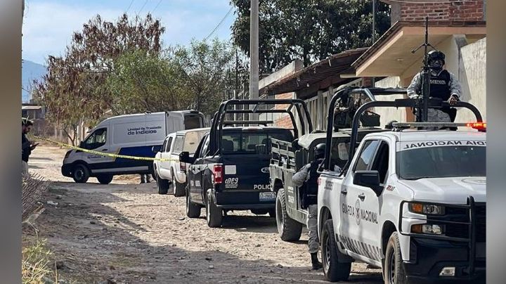 Gatilleros acribillan a un hombre al exterior de su domicilio en Guanajuato