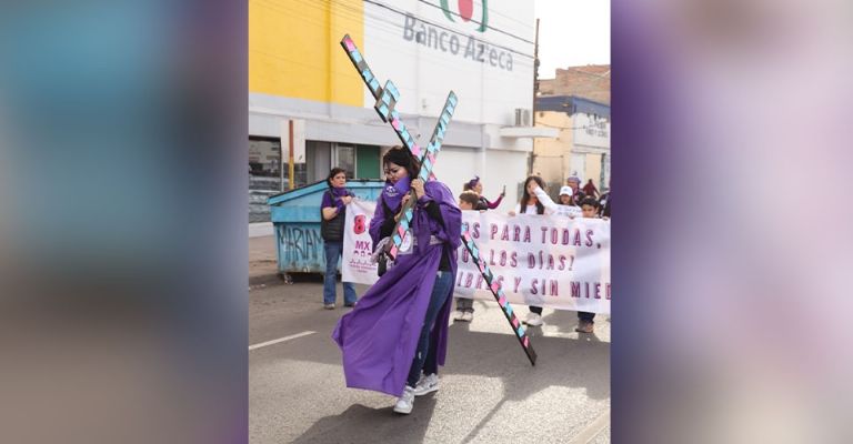 Mujeres del municipio de Cajeme reclaman sus derechos en la marcha 8M