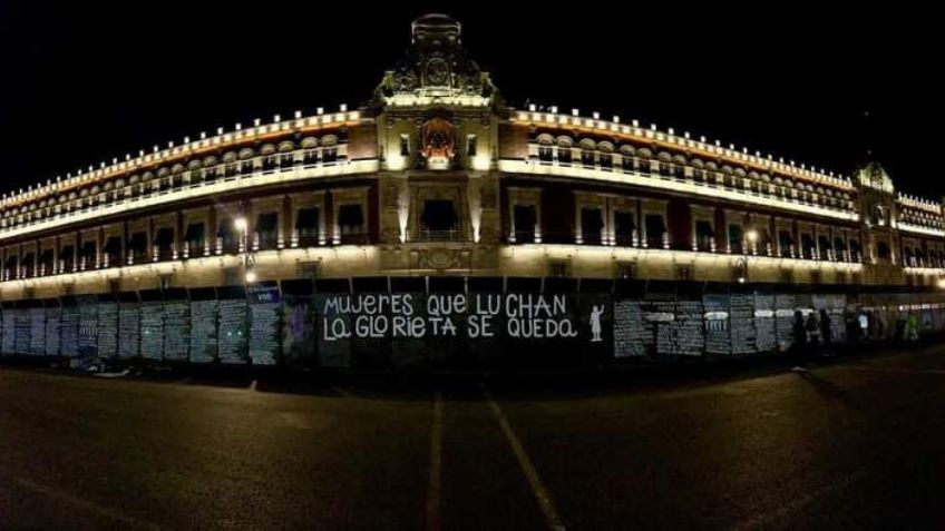 Marcha 8M CDMX: AMLO asegura que opositores quieren tomar y quemar Palacio Nacional