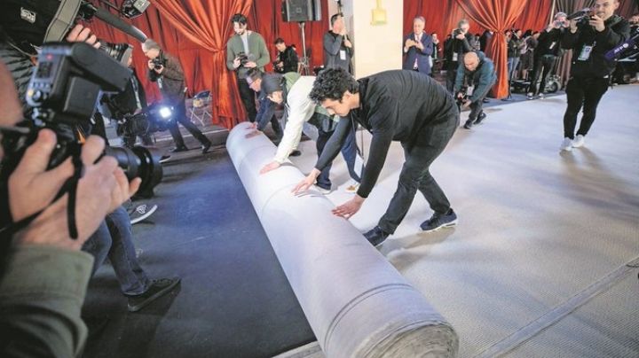 Premios Oscar 2023 dice adiós a una tradición: Alfombra pasará de rojo a este color