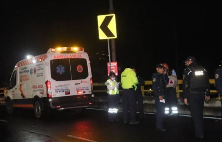 Volcadura en Río San Joaquín