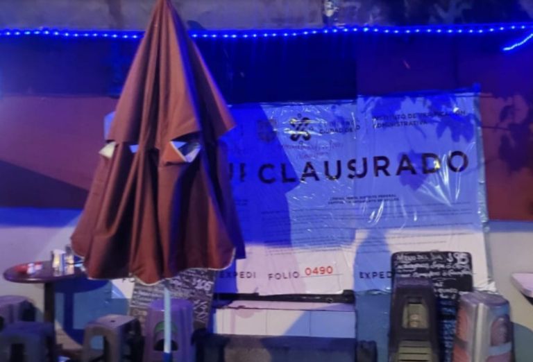 Clausuran bares en el Centro Histórico de la CDMX