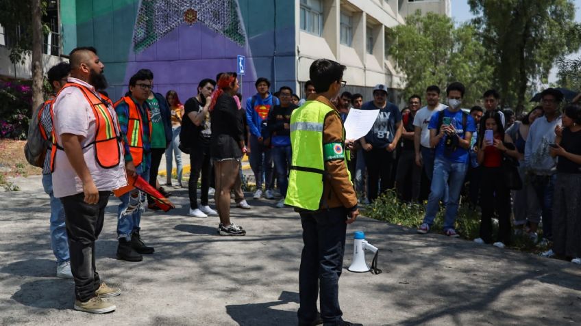 Simulacro Nacional: Así puedes reportar fallas en la Alerta Sísmica de tu calle en la CDMX