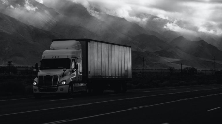 Tráiler robado en Nezahualcóyotl