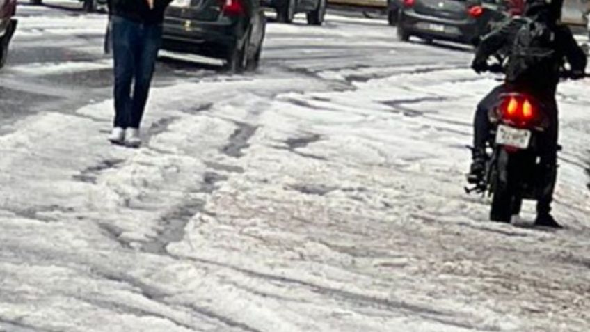VIDEO: Fuerte granizada pinta de blanco la zona de Tres Marías en la carretera México-Cuernavaca