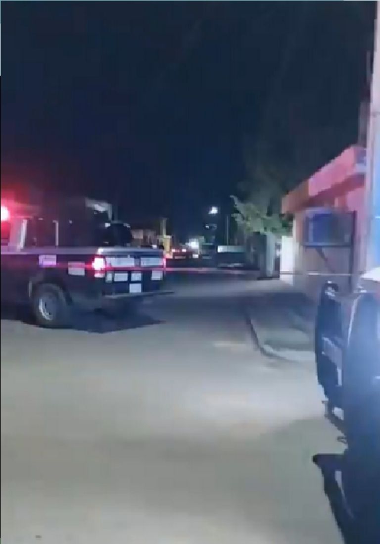 Ejecutan a un hombre en calles de Ciudad Obregón. Foto: Facebook