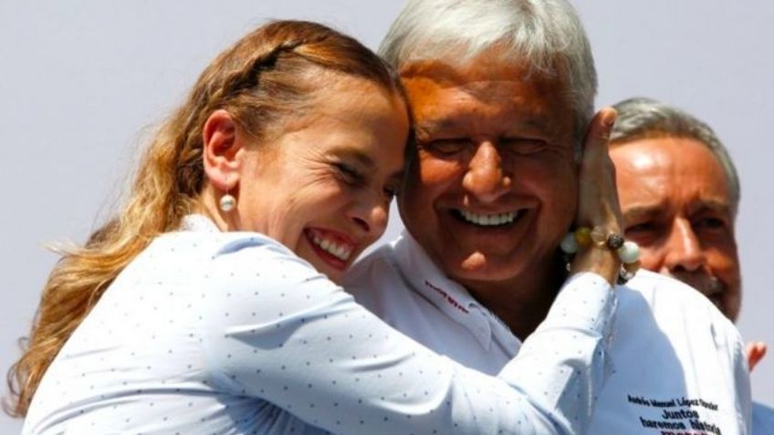 Ni infarto o desmayo: Beatriz Gutiérrez Müller dice que AMLO "está muy bien" tras contagio por Covid-19
