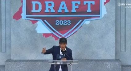 VIDEO: Luis Hernández aparece en Draft de la NFL, presenta pick de Dallas y se le escapa una grosería