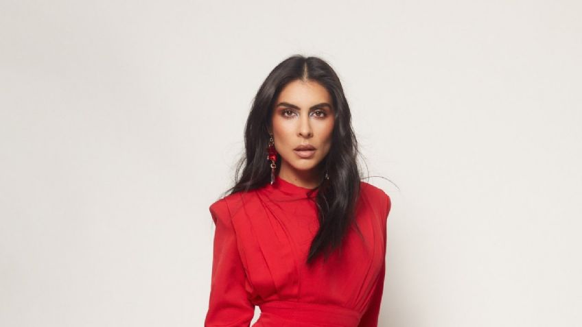 María León se equivoca en el Himno Nacional durante el juego de MLB en México y recibiría multa