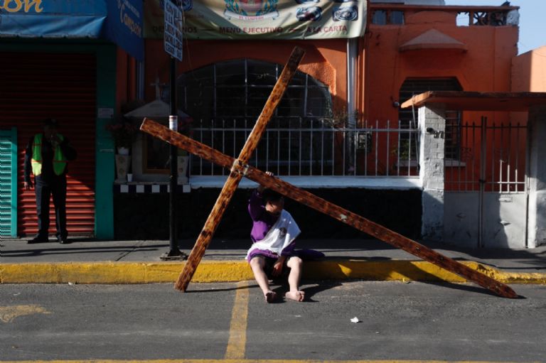 Viacrucis en Iztapalapa