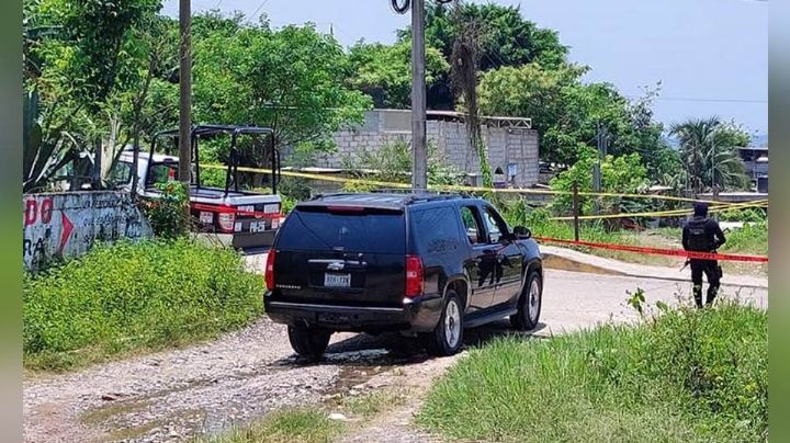 Hombre es asesinado a balazos por desconocidos al encontrarse en el patio de su casa en Veracruz