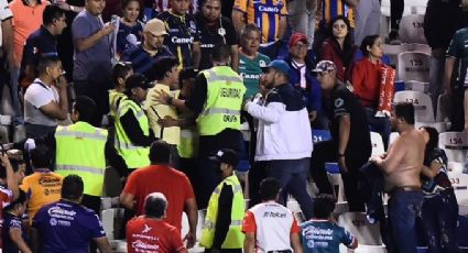 VIDEO: Derrota del San Luis ante el América acaba en riña; aficionados se enfrentan en la vía pública