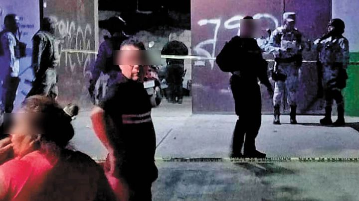 Cinco hombres son ultimados a balazos por sicarios al interior de un taller de motocicletas en Morelos