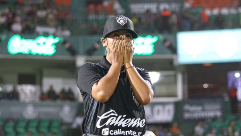 VIDEO: Tras su debut en la LMB como umpire, Julissa Iriarte recibe sorpresa por el Día de las Madres