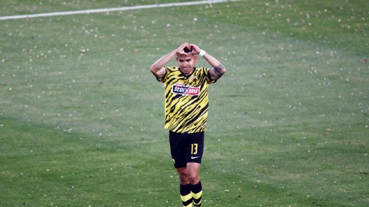 Orbelín Pineda y el sufrido camino que tuvo que recorrer hasta ser campeón en el futbol de Europa