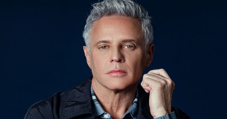 Alexis Ayala revela que disfruta de salir a caminar