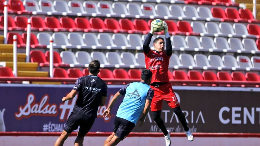 ¿Opción para Chivas? Portero mexicano es baja de su equipo y queda libre para el Apertura 2023