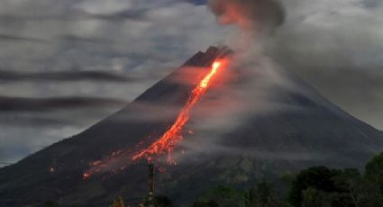 (VIDEO) El mundo sigue en alerta por volcanes: Indonesia confirma una fuerte explosión del Merap
