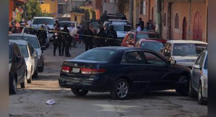 Maestro es asesinado a balazos al bajar de su automóvil en Chilpancingo; no hay detenidos