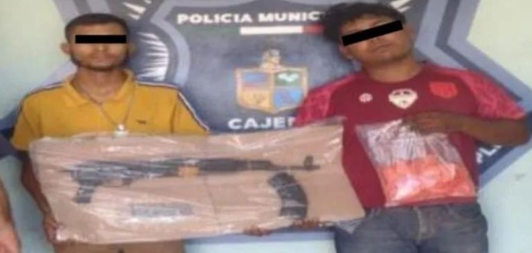 Detienen a dos presuntos delincuentes en Obregón. Foto: Facebook