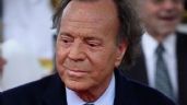 Fans de Julio Iglesias se estremecen al enterarse de que el cantante yace en una silla de ruedas